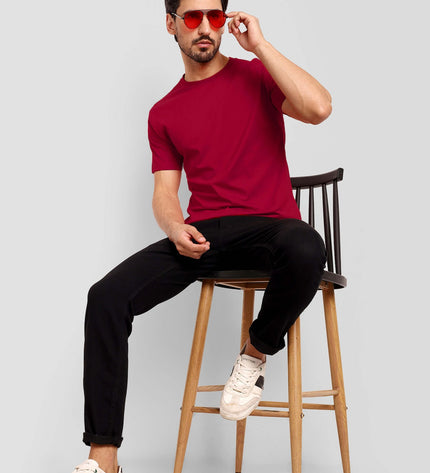 Unisex Regular Solid T-Shirt - Red