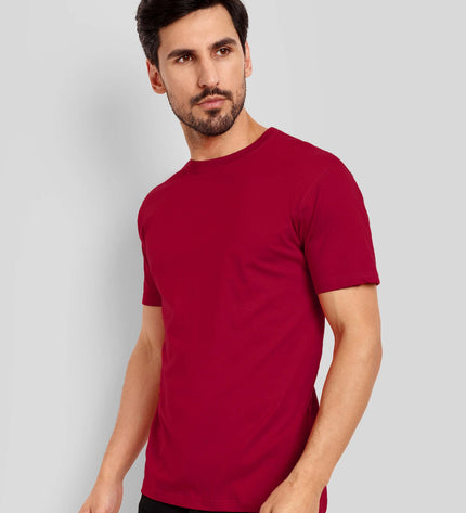 Unisex Regular Solid T-Shirt - Red